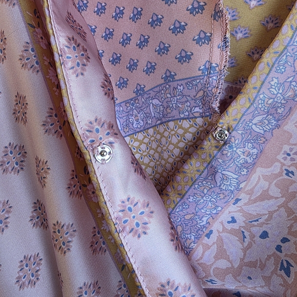 ARULA Pink and Purple Patterned Midi Dress - Picture 10 of 12